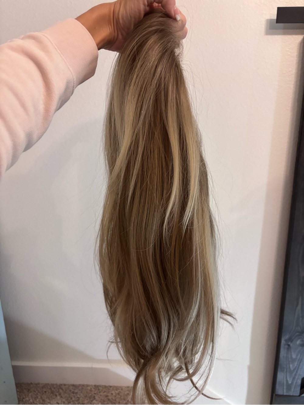 Mama Sue Wig - CSC - Toasted Coconut